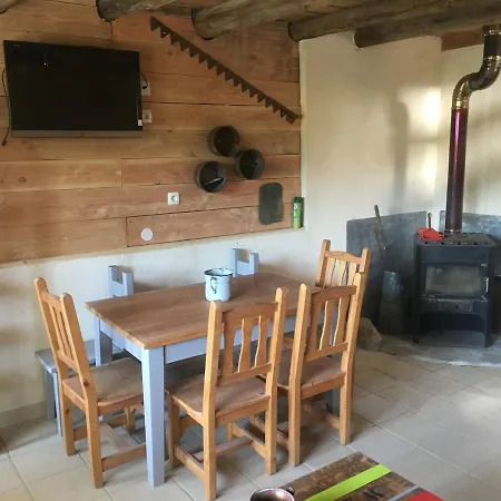 La Grange De Maurines