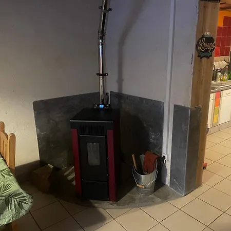 בית נופש La Grange De Maurines